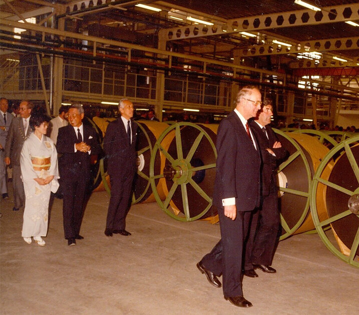 1985: Neustart mit Alveolit in Roermond/NL
